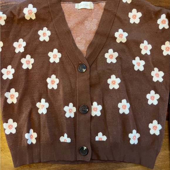 Altar’d State Floral V-Neck Short Crop Cardigan Sweater Brown - Picture 2 of 5